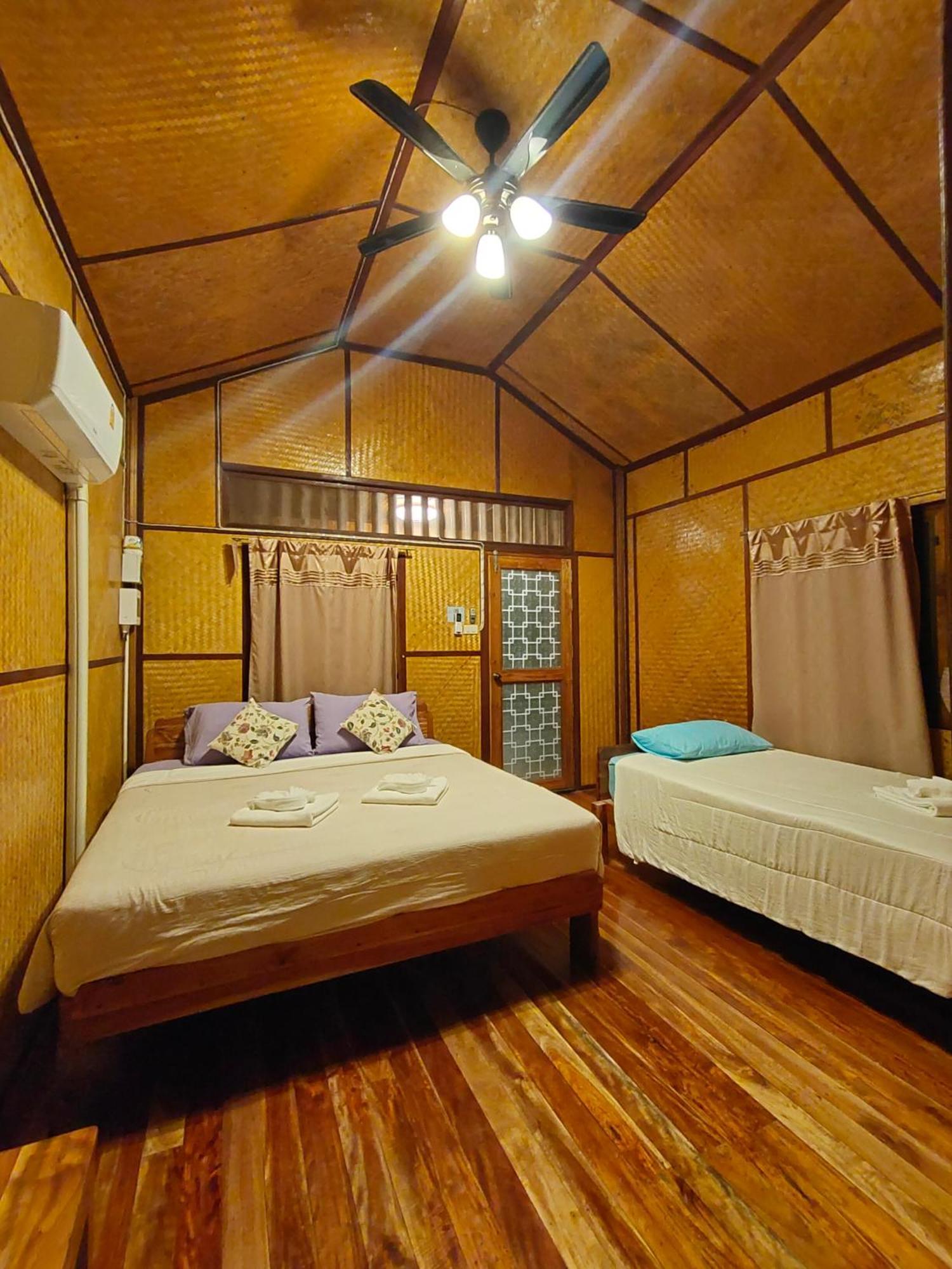 Bansuanphutarn Hotel Ban Pha Saeng Lang Exterior photo